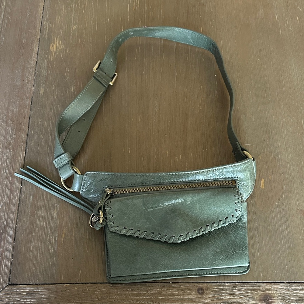HOBO Sage Leather Crossbody Bag